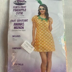 Pineapple costume
